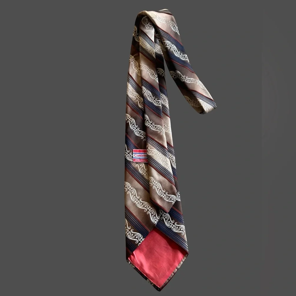 Vintage Men’s Contemporary JCPenney Brown Stripe Pattern Tie